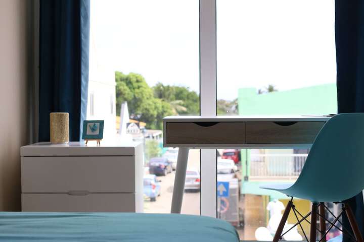 Room 6 of 40