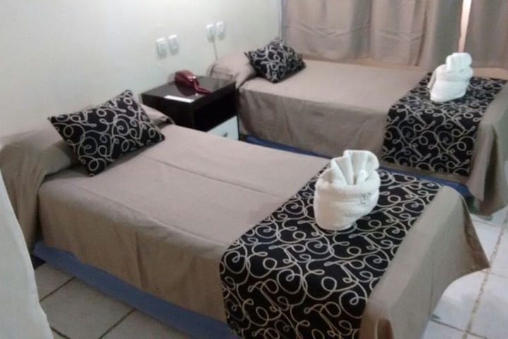 Room 6 of 60
