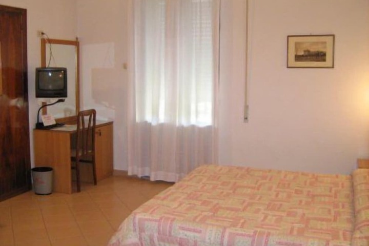 Room 9 of 57