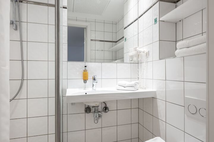 Clean Restrooms