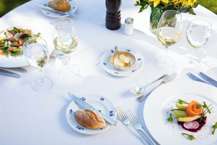 Dining 74 of 114