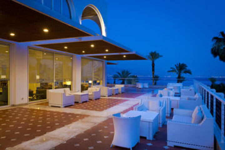 Terrace/Patio 17 of 18