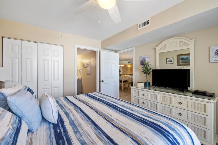 Room 3 of 28