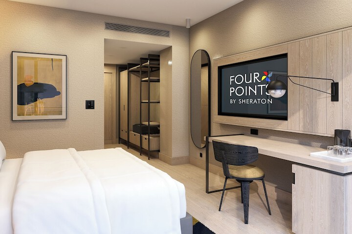 Room 12 of 83