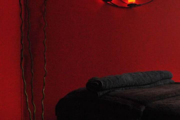 Room 27 of 47