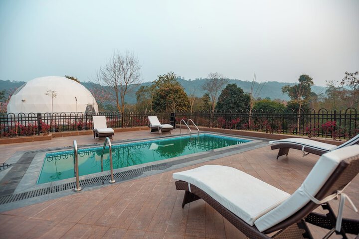Pool 82 of 107