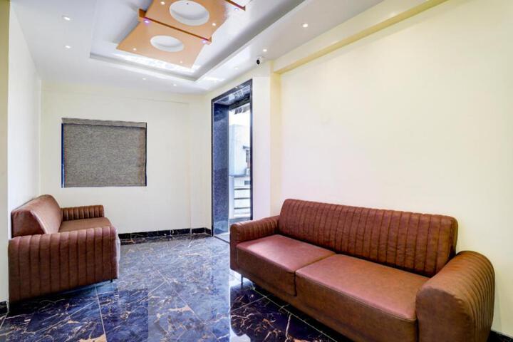 Hotel Royal Plus