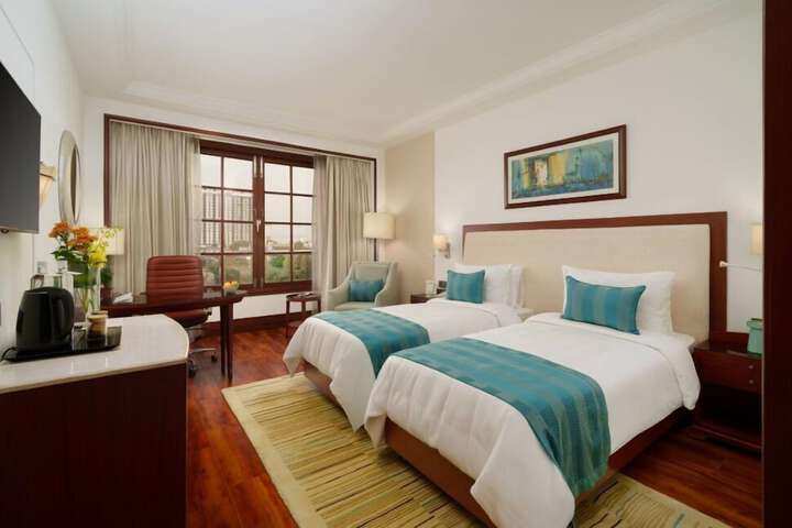 Room 8 of 45