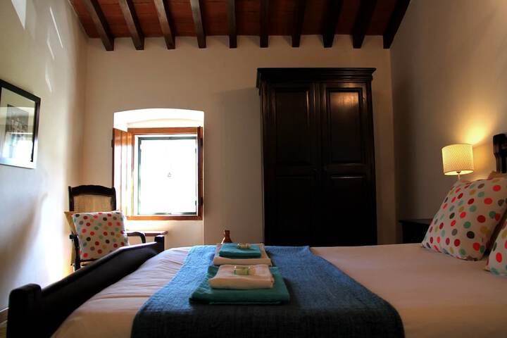 Room 16 of 60