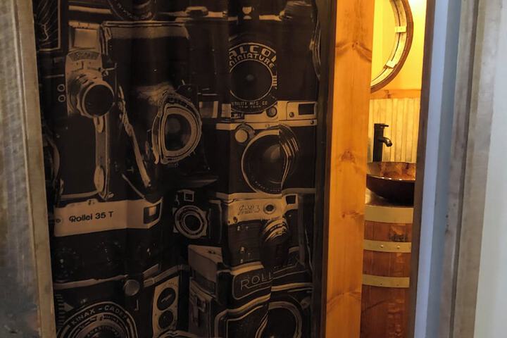 Room 41 of 63