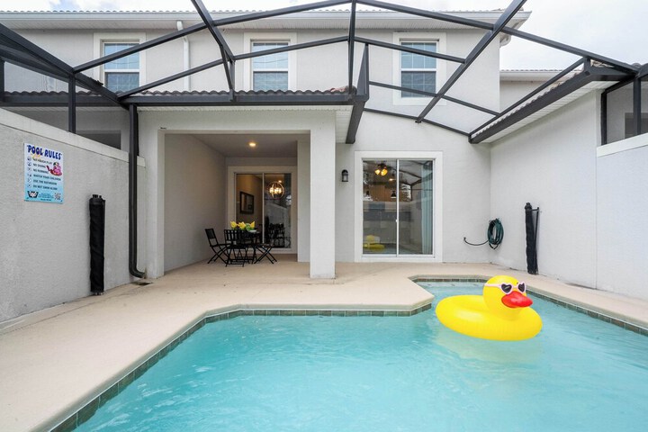 Pool 32 of 67