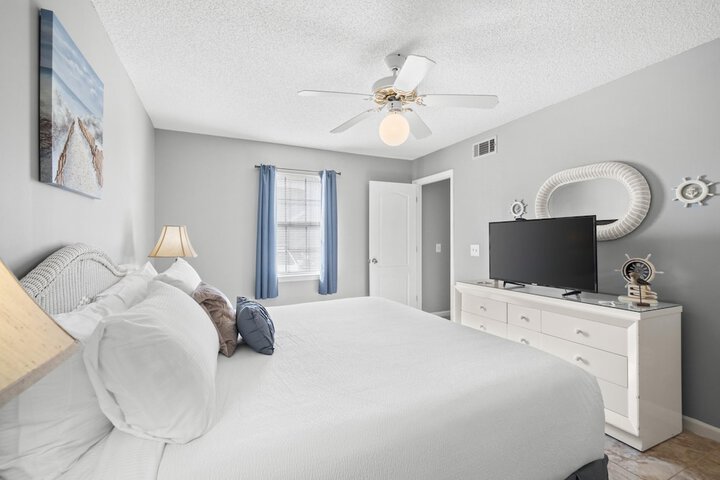Room 22 of 125