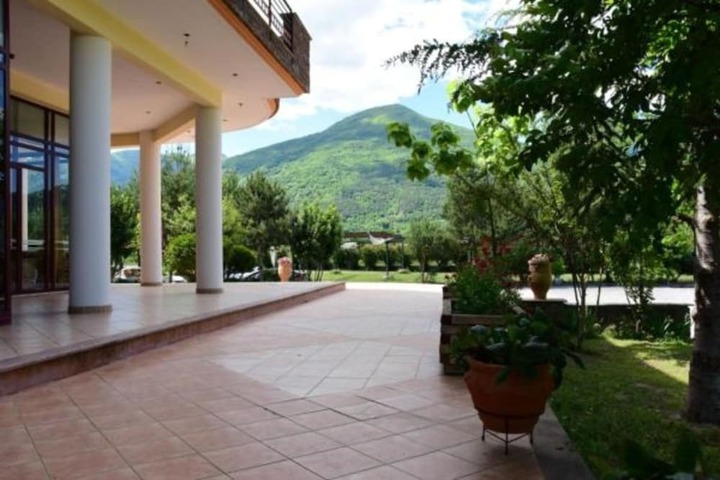 Hotel 64 of 70