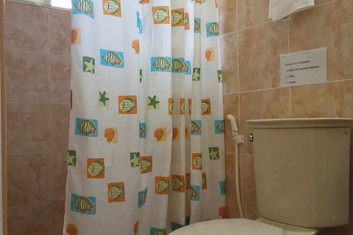 Room 16 of 21