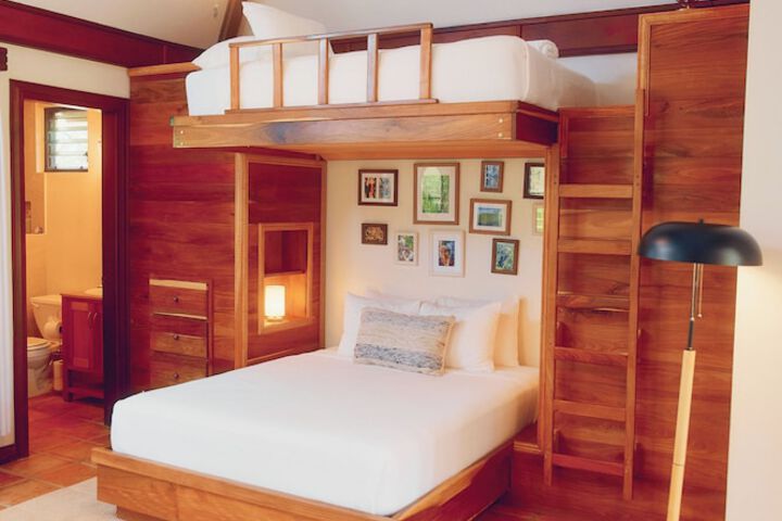 Room 37 of 252