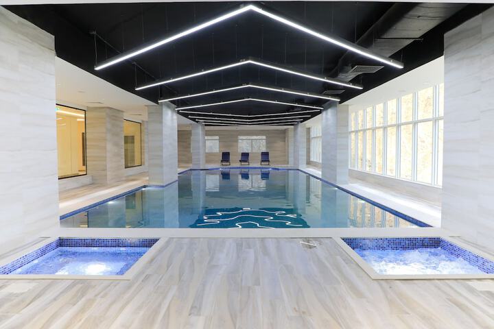Pool 54 of 74
