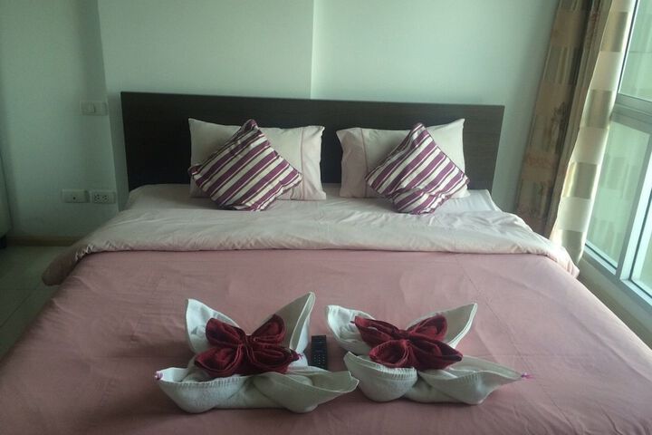 Room 3 of 25