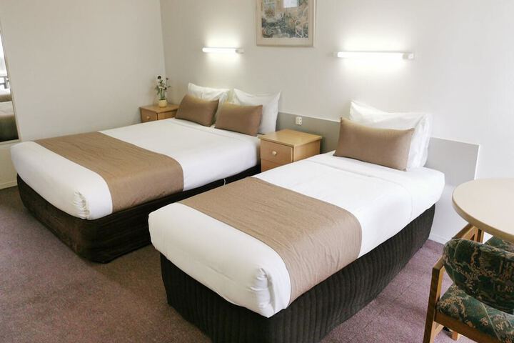Room 14 of 64