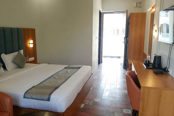 Room 26 of 95