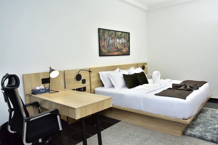 Room 2 of 12