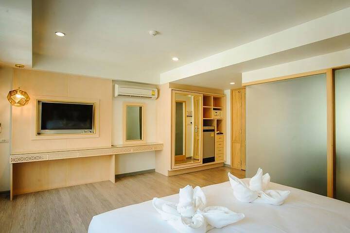 Room 21 of 91
