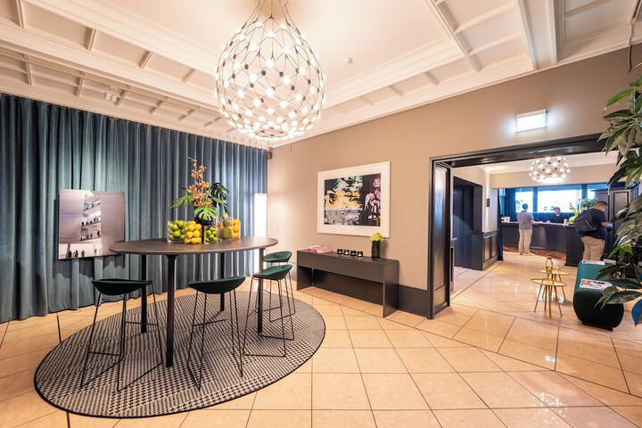 Hotel Lobby