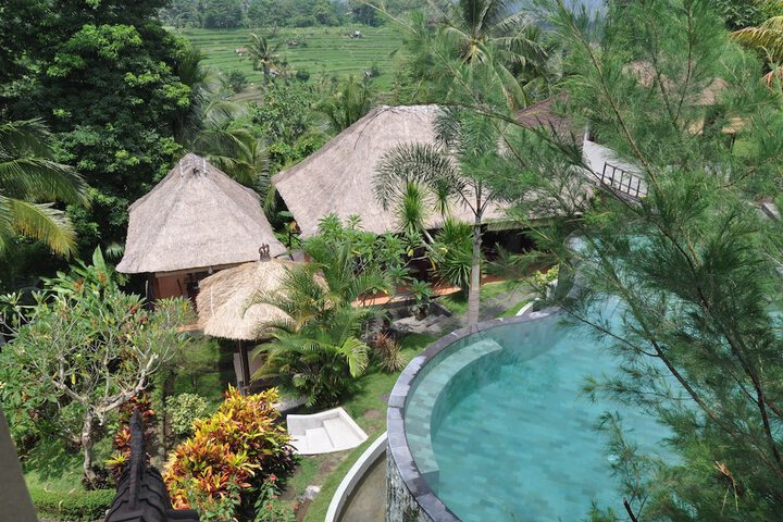 Pool 18 of 38