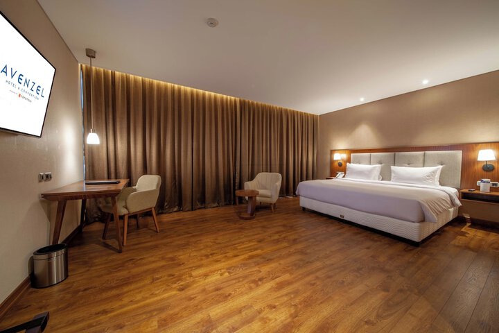 Room 8 of 54