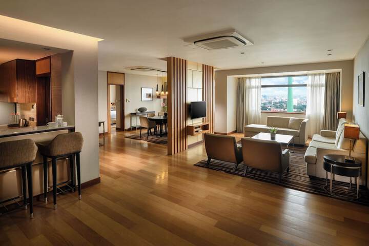 Room 35 of 52