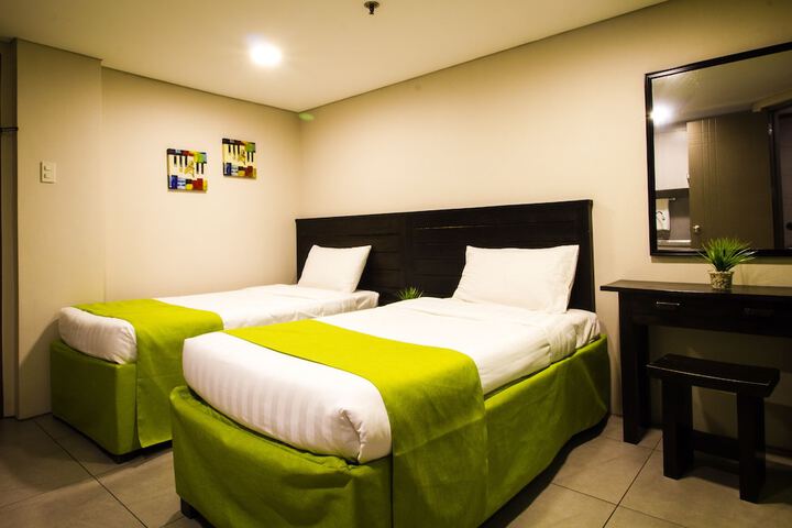 Room 5 of 53