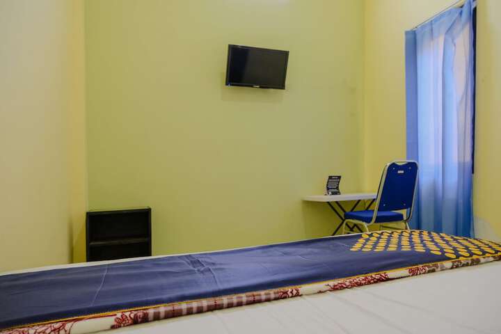Room 6 of 23