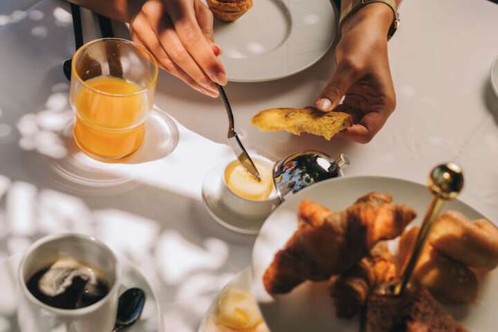 Breakfast/Coffee Service 94 of 147