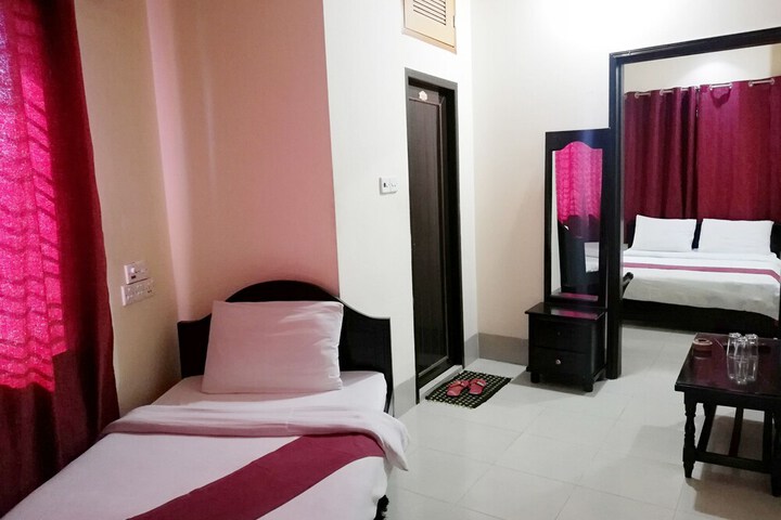 Room 19 of 25