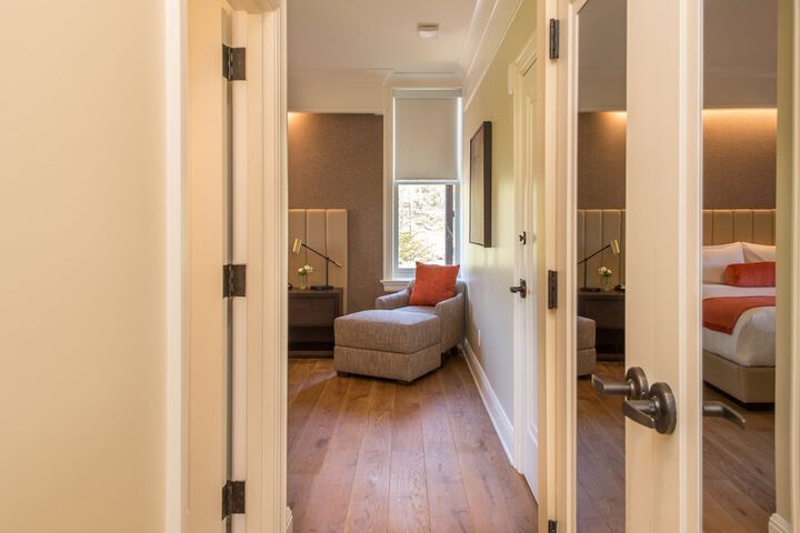 Room 15 of 46