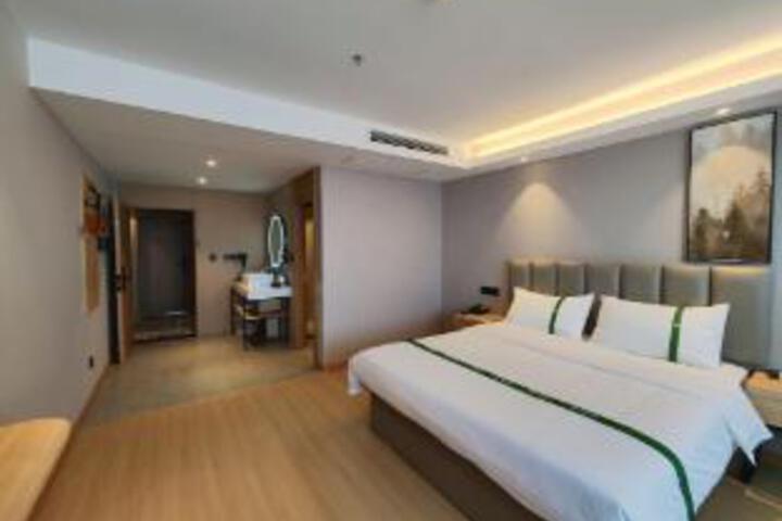 Room 22 of 23