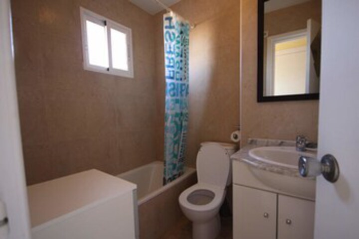 Room 2 of 21