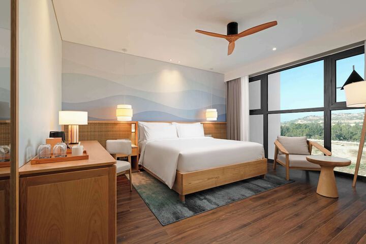 Room 39 of 182