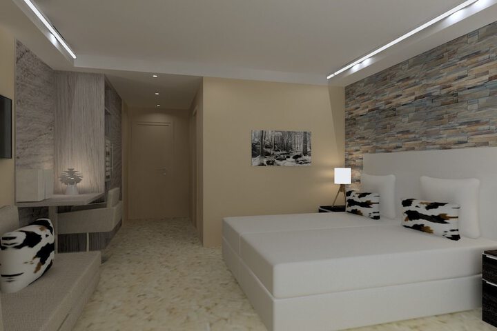 Room 11 of 48