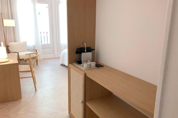 Room 7 of 61