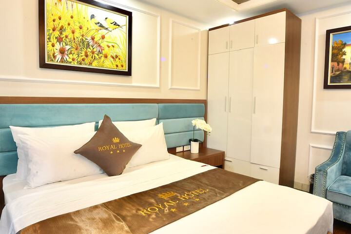 Room 15 of 29