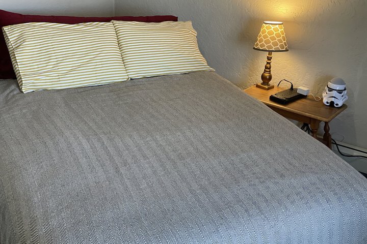 Room 21 of 99
