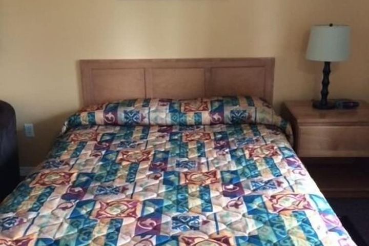 Room 3 of 23
