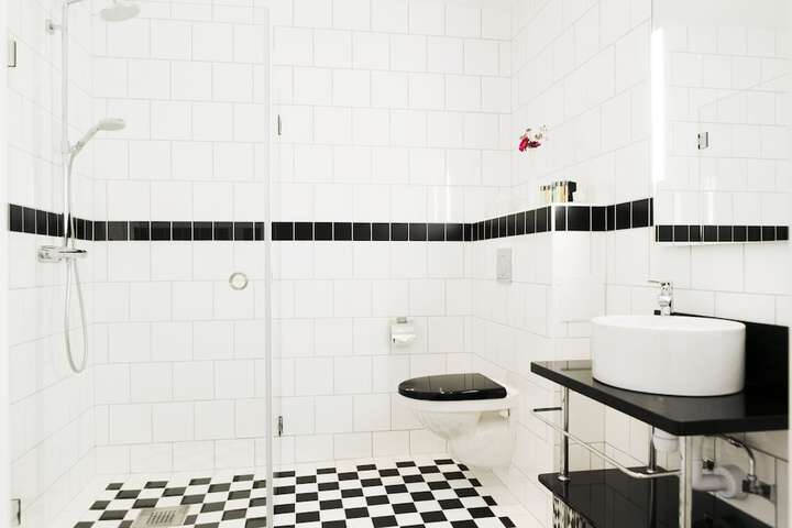 Clean Restrooms