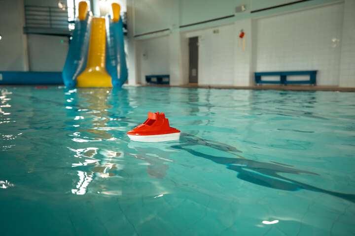 Pool Hotel