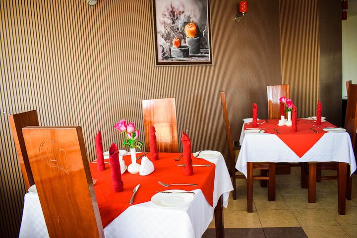 Dining 43 of 71