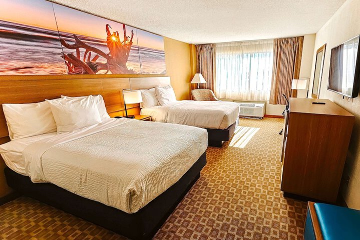 2 Double Beds (2 of 10)