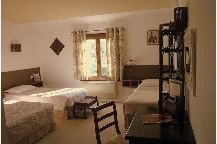 Room 16 of 36
