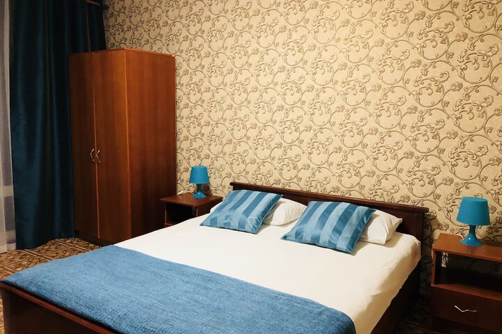 Room 16 of 20