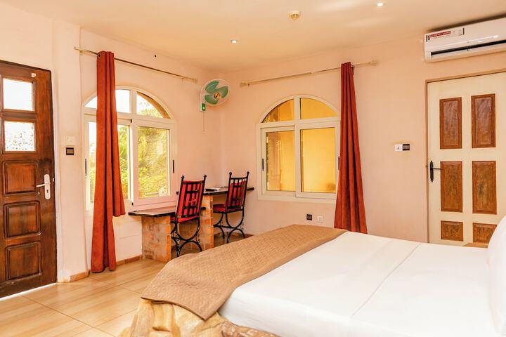 Room 6 of 49