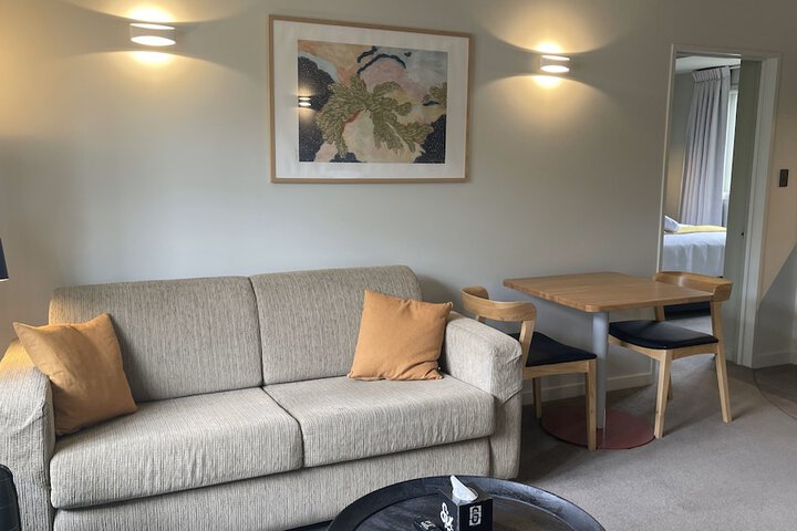 Room 51 of 81